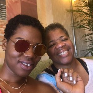 Meet your Posher, Brina